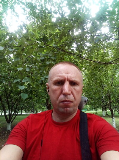  ,   Sergei, 46 ,   ,   , c 