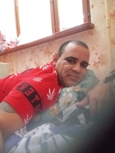  ,   Pedro, 41 ,   ,   