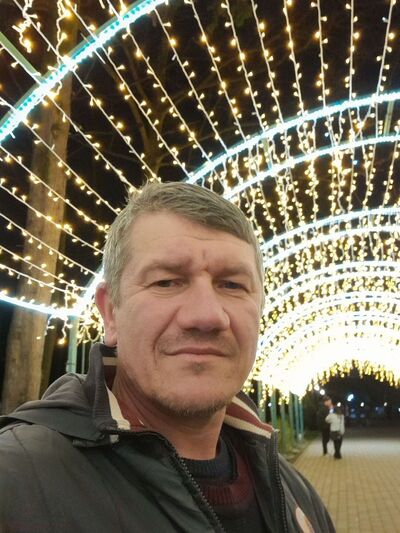  ,   Andrei, 45 ,     , c , 