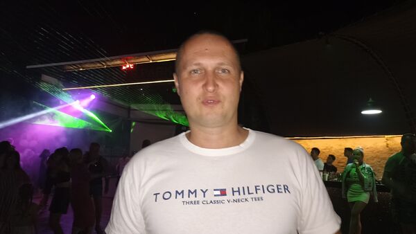  ,   , 40 ,   ,   , c 