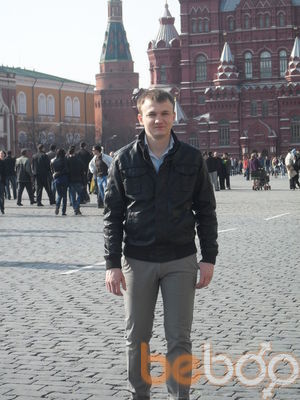  ,   Alex, 37 ,   