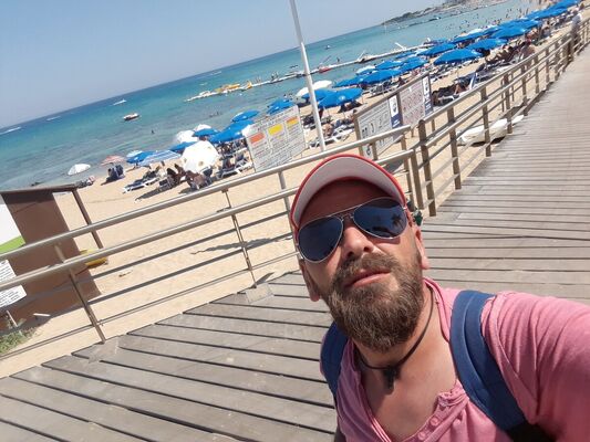  Nicosia,   , 44 ,   ,   , c 