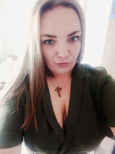  ,   Dana, 33 ,     , c 