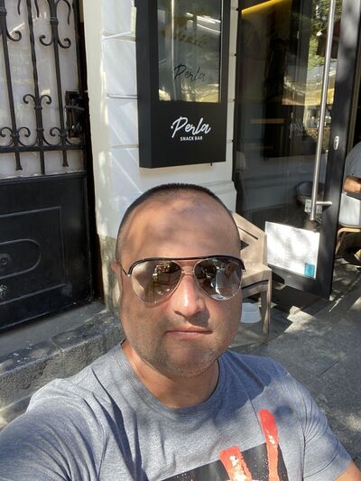  ,   Vladan, 55 ,   ,   , c 