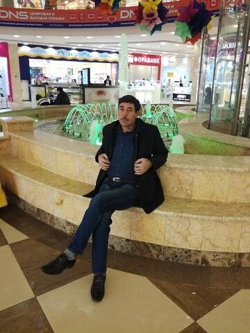  11548529  Akram, 54 ,    