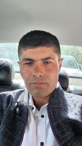  ,   Artur, 40 ,   ,   , c 