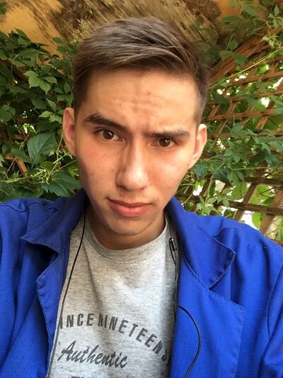  ,   Fox, 28 ,   ,   