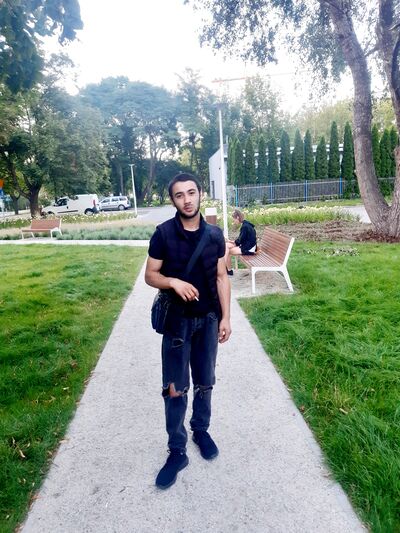  Posen,   Mishka, 28 ,   ,   