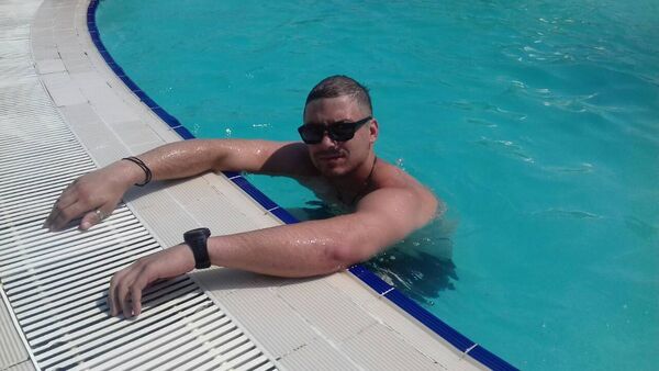  ,   Serj, 39 ,   
