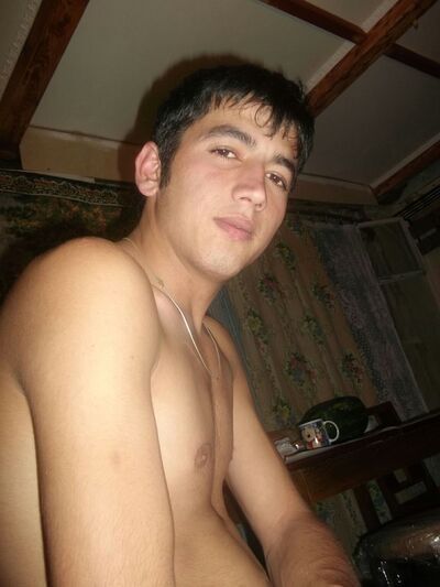  ,   Abdurozjkj, 32 ,   ,   , c 