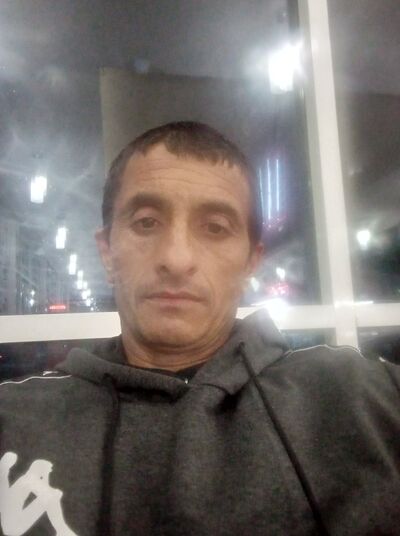  ,   Gena, 44 ,   ,   