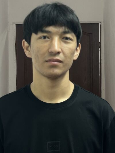  ,   Ernur, 28 ,   ,   