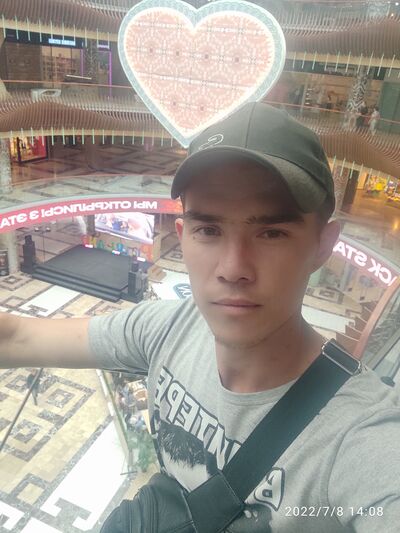  -,   Umar, 32 ,   ,   