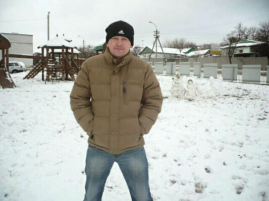  ,   Alik, 46 ,   