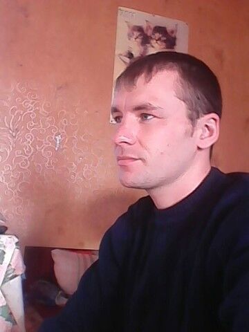  8462399  Mihail, 36 ,    