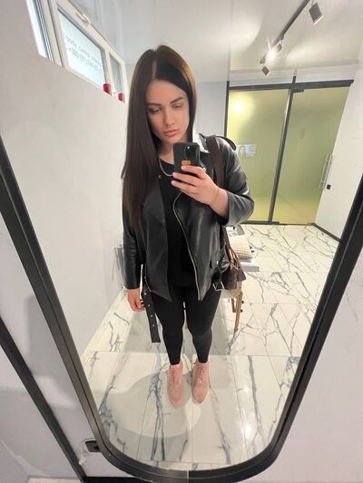  ,   Antonia, 30 ,  