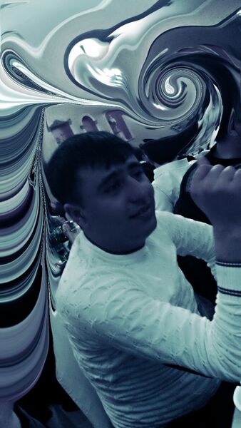  ,   Razmik, 35 ,   