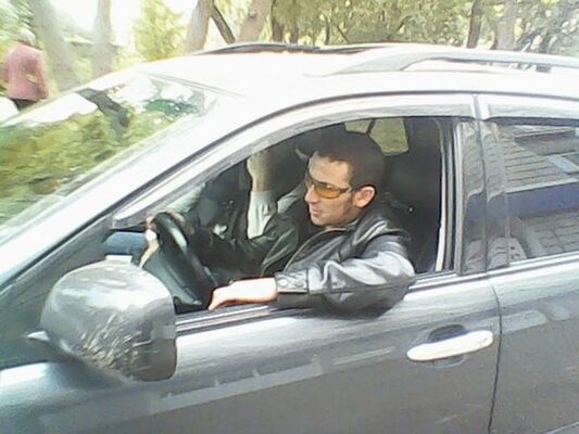  ,   DJ S, 39 ,   