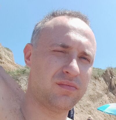  ,   Alex, 35 ,   ,   , c , 