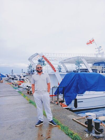  ,   Ruslan, 33 ,   ,   