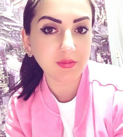  ,   Stella, 35 ,   c 