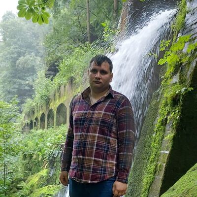  Bad Schwartau,   , 31 ,   ,   