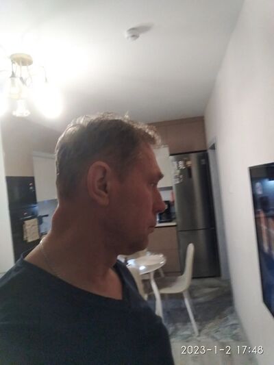  ,   Pashka, 48 ,  