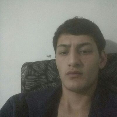  ,   Hayot, 33 ,   ,   , c 