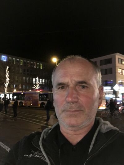  Frankfurt am Main,    , 59 ,   ,   , c 