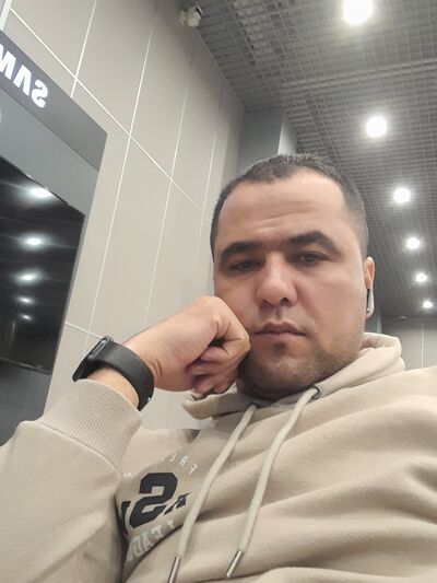   ,   Ilhom, 32 ,   ,   