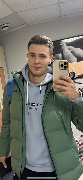  ,   Maxim, 31 ,   ,   