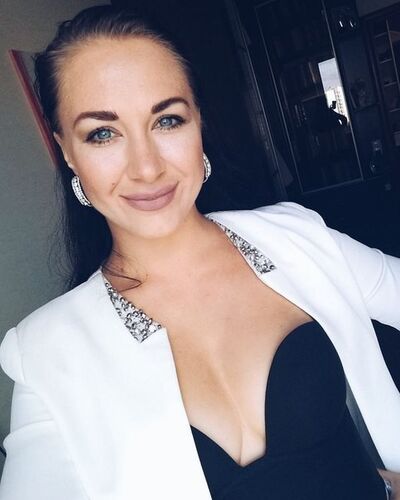  ,   Margo, 45 ,   ,   , c 