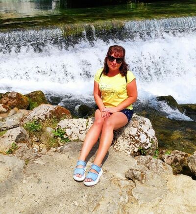  ,   Lara, 44 ,     , c 