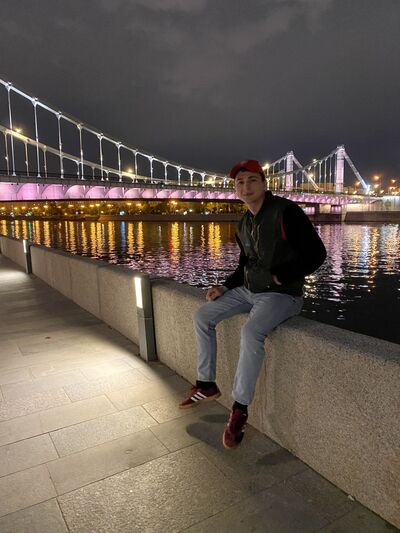  Rosengarten,   Stanislav, 31 ,   ,   
