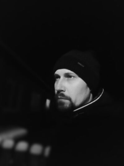  ,   Axel, 38 ,   ,   