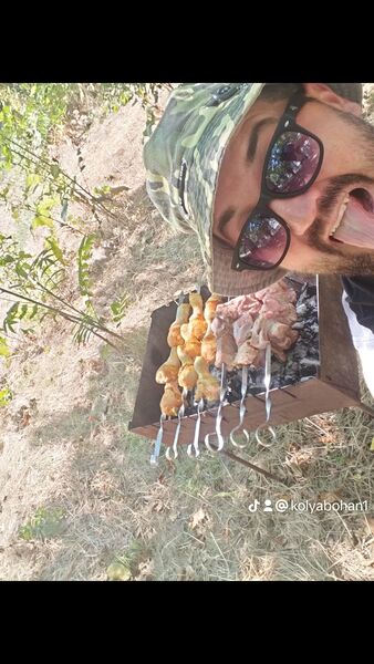  ,   Kolya, 32 ,   ,   