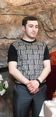  ,   Elvin, 39 ,   