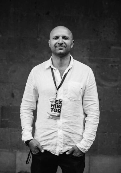  New York City,   Oleg, 41 ,   ,   