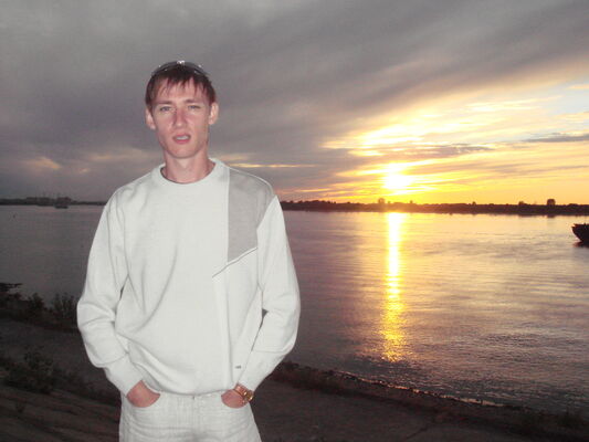  ,   Lb, 42 ,     , c 