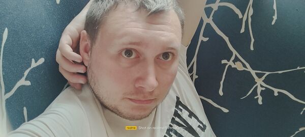  ,   Denis, 32 ,   ,   