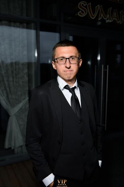 ,   Dzianis, 22 ,   ,   