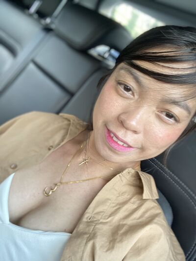  ,   Elle, 41 ,   c 