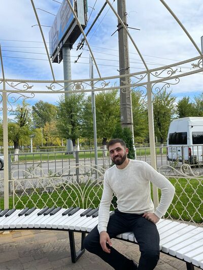 ,   Serge, 33 ,   ,   , c , 
