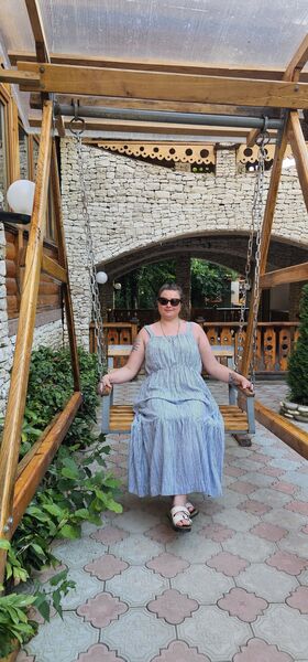  -,   Elena, 39 ,   c 