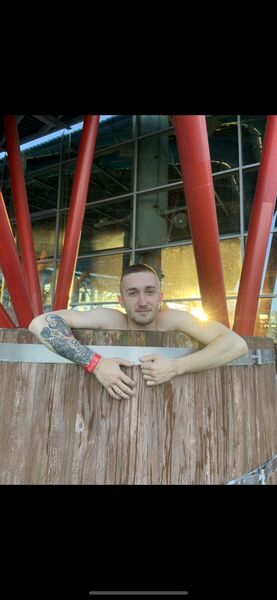  ,   Vlad, 35 ,   ,   
