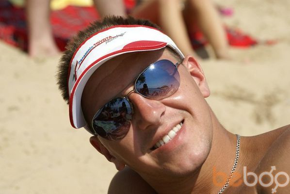  ,   Den, 39 ,  
