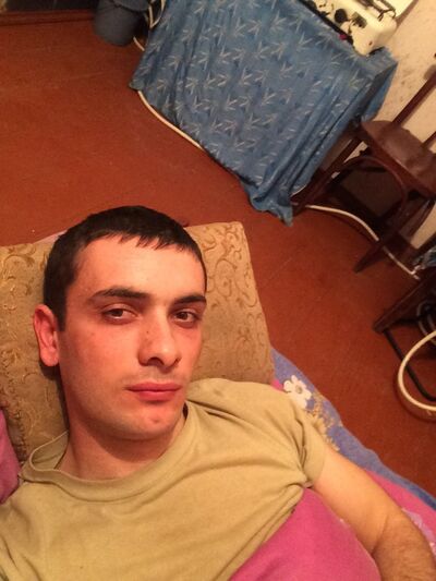  ,   Temuri, 32 ,   ,   , c 