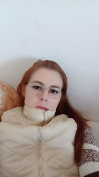  Springe,   Olga, 44 ,   ,   