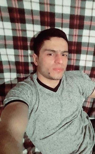  --,   Alikhan, 30 ,   ,   , c 