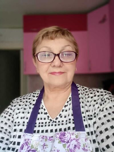  ,   Elena, 69 ,   
